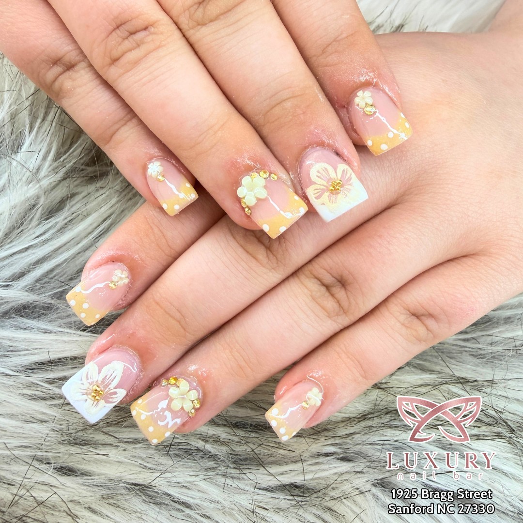 June 2026 Nail Looks to Try